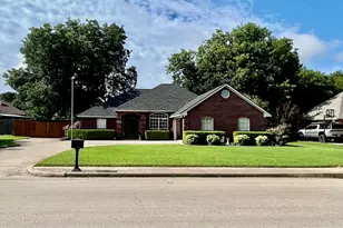 2110 Sagewood Dr, Weatherford, TX 76087 - Photo 2