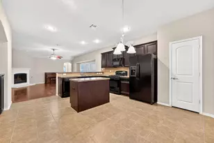 9105 Waterman Dr, Aubrey, TX 76227 - Photo 6