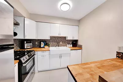 3006 Brockbank Court #3006, Dallas, TX 75220 - Photo 12