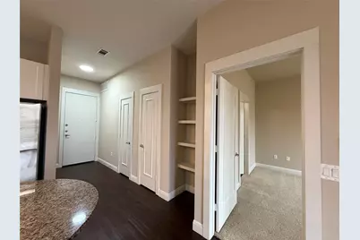 801 N Bishop Avenue #1-306, Dallas, TX 75208 - Photo 10