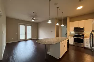 801 N Bishop Ave, Dallas, TX 75208 - Photo 2
