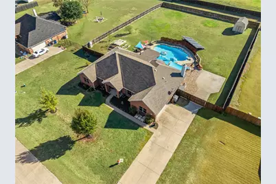 112 Springfield Lane, Red Oak, TX 75165 - Photo 36