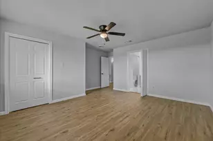 136 SW Rand Dr, Burleson, TX 76028 - Photo 22