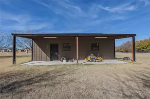 230 Odell Rd, Springtown, TX 76082 - Photo 32