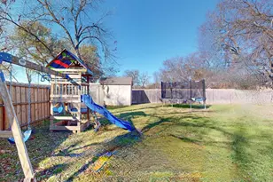 1413 Ferris Ave, Waxahachie, TX 75165 - Photo 6