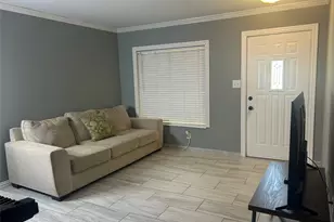 1408 Pikeview Terrace, Arlington, TX 76011 - Photo 6