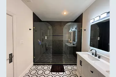 1323 Saint Joseph Street #19, Dallas, TX 75204 - Photo 18
