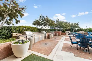 330 Las Colinas Blvd E, Irving, TX 75039 - Photo 32