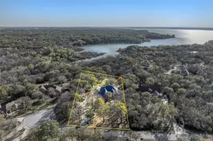 1071 E Oak Shores Dr, Cross Roads, TX 76227 - Photo 2
