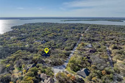1071 E Oak Shores Drive, Cross Roads, TX 76227 - Photo 4