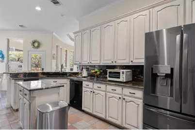 1071 E Oak Shores Drive, Cross Roads, TX 76227 - Photo 20