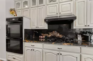 1071 E Oak Shores Dr, Cross Roads, TX 76227 - Photo 20