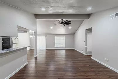 1018 McCallum Drive, Garland, TX 75042 - Photo 10