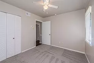 1018 McCallum Dr, Garland, TX 75042 - Photo 36