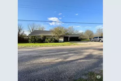 511 Rogers Road, Newark, TX 76071 - Photo 8