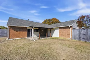 7900 Sloan Cir, Plano, TX 75025 - Photo 32