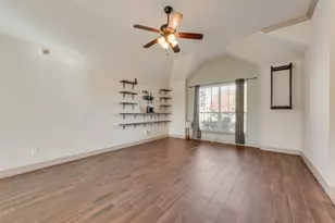 133 Cherokee St, Greenville, TX 75402 - Photo 6