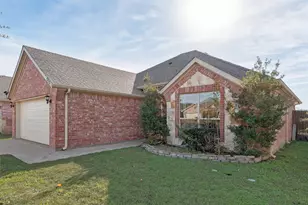 133 Cherokee St, Greenville, TX 75402 - Photo 4