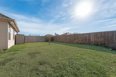 133 Cherokee Street, Greenville, TX 75402 - Photo 22