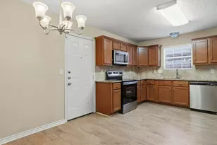 10900 Huntington Rd, Frisco, TX 75035 - Photo 10