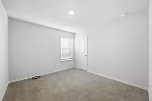 549 Bronze Cir E, Springtown, TX 76082 - Photo 16