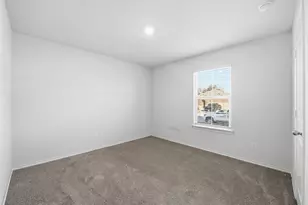 549 Bronze Cir E, Springtown, TX 76082 - Photo 18