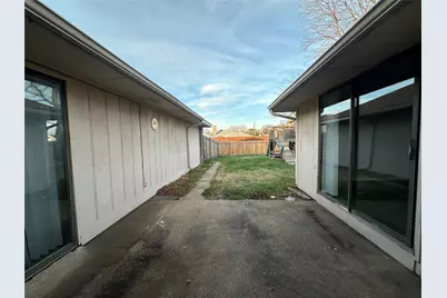 305 Marriott Lane, Garland, TX 75040 - Photo 26