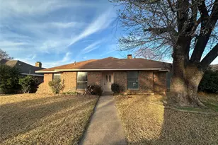 305 Marriott Ln, Garland, TX 75040 - Photo 1