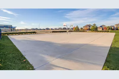 8805 Bronze Meadow Drive, Fort Worth, TX 76131 - Photo 32