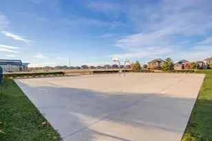 8805 Bronze Meadow Dr, Fort Worth, TX 76131 - Photo 32