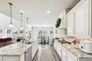 309 Pineview Ln, Ponder, TX 76259 - Photo 10