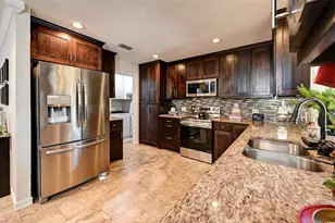 6844 Dogwood Ln, North Richland Hills, TX 76182 - Photo 8