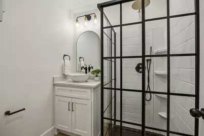 3401 Valley View Lane, Garland, TX 75043 - Photo 20