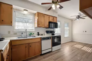 2650 Klondike Dr, Dallas, TX 75228 - Photo 10