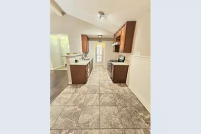 318 Teakwood Lane, Lewisville, TX 75067 - Photo 6