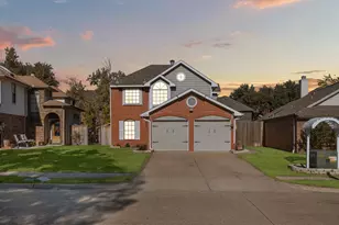 1209 Settlers Way, Lewisville, TX 75067 - Photo 2