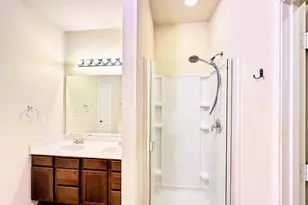 8649 Star Thistle Dr, Fort Worth, TX 76179 - Photo 10