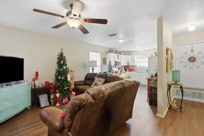 404 A/B Bryan, Glen Rose, TX 76043 - Photo 20