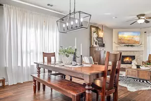 12329 Hawk Creek Dr, Frisco, TX 75033 - Photo 4