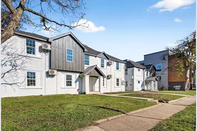 439 W 9th Street #2, Dallas, TX 75208 - Photo 1