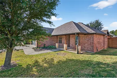 4814 Hilre Drive, Sherman, TX 75092 - Photo 2