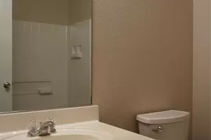 5445 Avery Ln, Grand Prairie, TX 75052 - Photo 14