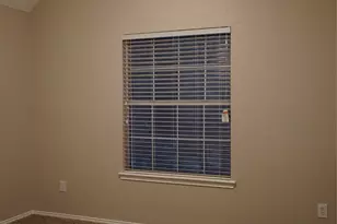 5445 Avery Ln, Grand Prairie, TX 75052 - Photo 16