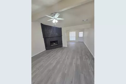 103 Mesa Moor Drive, Glenn Heights, TX 75154 - Photo 2