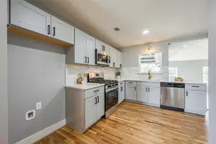 10136 San Juan Ave, Dallas, TX 75228 - Photo 4