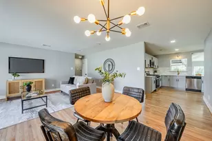 10136 San Juan Ave, Dallas, TX 75228 - Photo 2