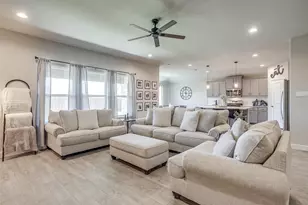 1338 Elmwood Dr, Cedar Hill, TX 75104 - Photo 10