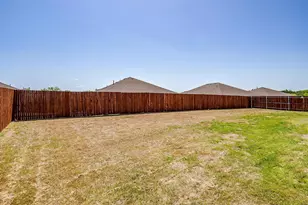 1338 Elmwood Dr, Cedar Hill, TX 75104 - Photo 38