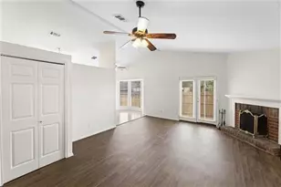 4626 Larner St, The Colony, TX 75056 - Photo 4