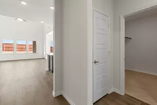 1921 Windy Banks Dr, Princeton, TX 75407 - Photo 32